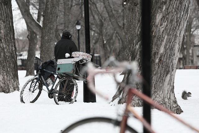 homeless 406890 640 Mniej osób bezdomnych w Zamościu