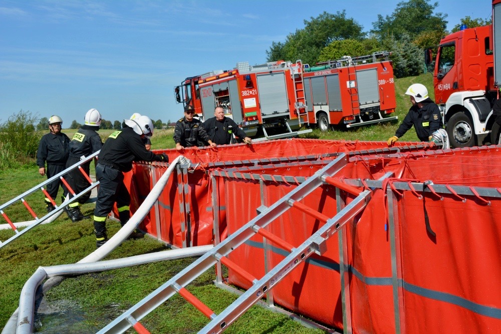 dsc 0081 Strażacy szkolili się w Nieliszu