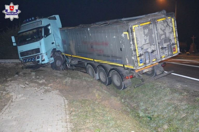 Płoskie: Wypadek z udziałem samochodu ciężarowego