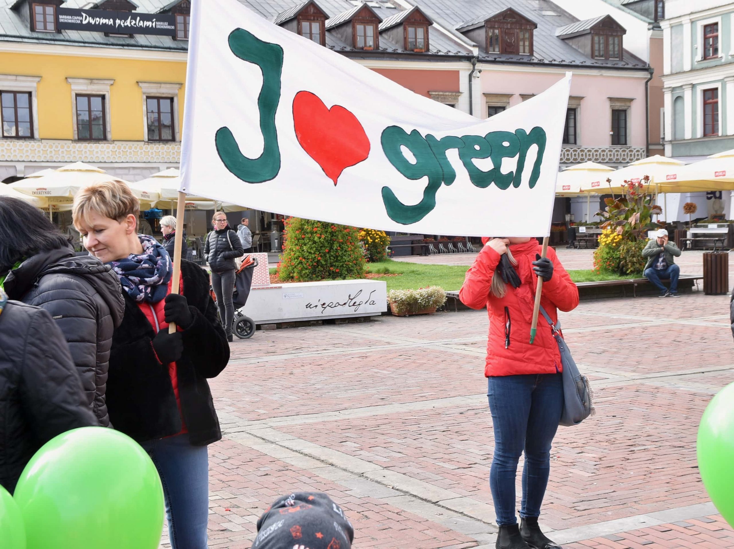 dsc 9031 scaled I LOVE GREEN. Happening Stowarzyszenia „Krok za Krokiem” na Rynku Wielkim [ZDJĘCIA]