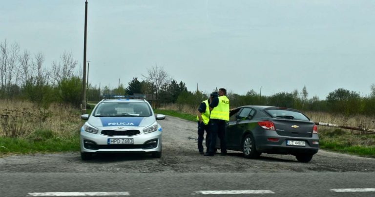 Akcja “Prędkość” na zamojskich drogach. W jeden dzień policjanci wlepili 110 mandatów.