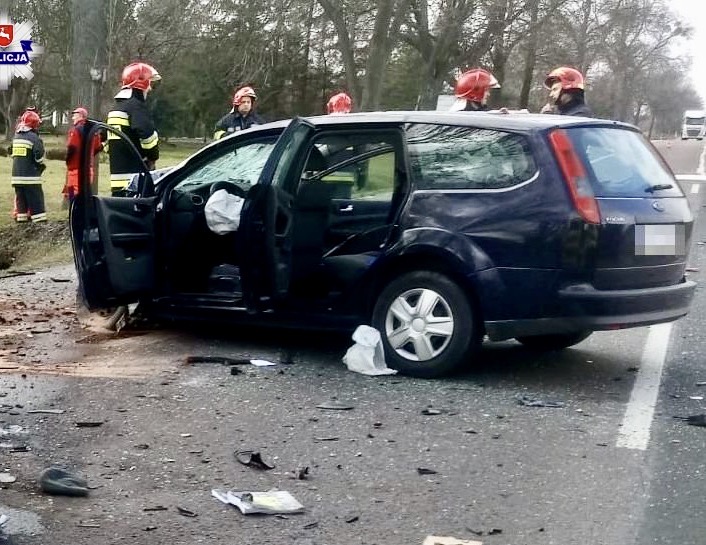 Tragedia na drodze. Nie żyje 21 i 31-latek