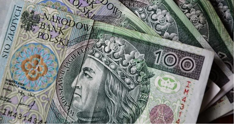 Zamość: Świadczenie pieniężne zamiast obiadów w szkołach