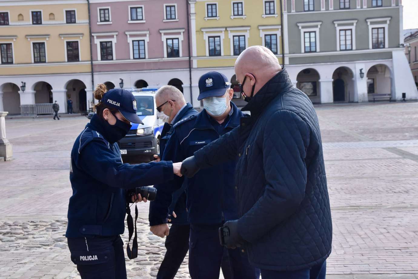 dsc 6806 W Zamościu ruszyła akcja rozdawania maseczek mieszkańcom [ZDJĘCIA, FILM]