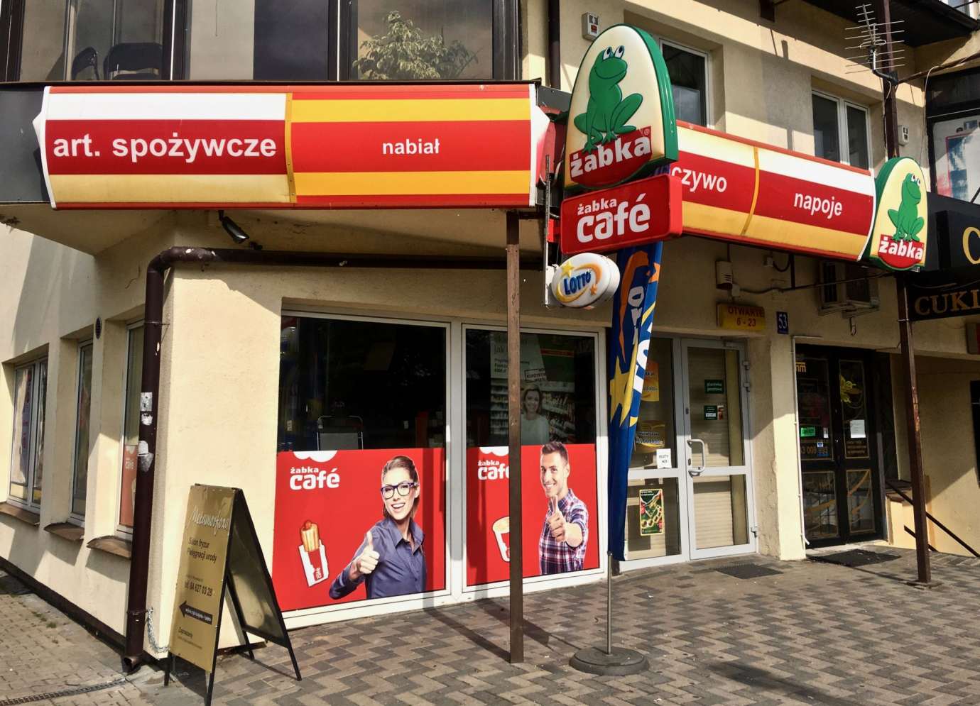 img 0927 Maseczki po cenie najniższej na rynku do kupienia w "Żabce". Sieć zrezygnowała z zysków