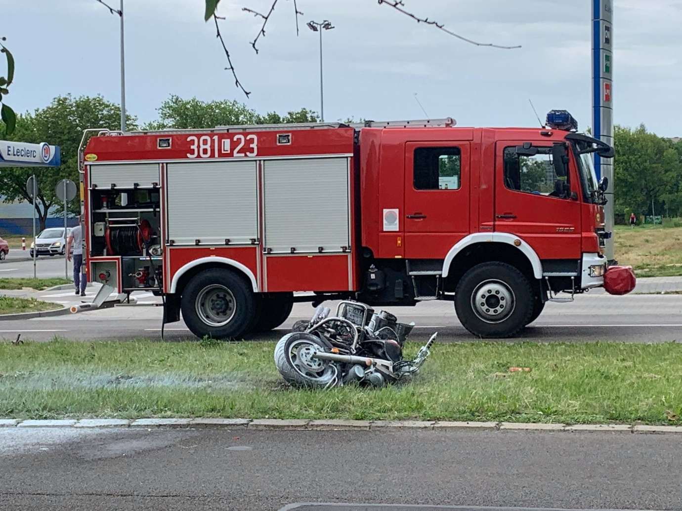 102699242 558204998401882 1875805997064380555 n Z ostatniej chwili: groźny wypadek motocyklisty i rowerzysty (zdjęcia)