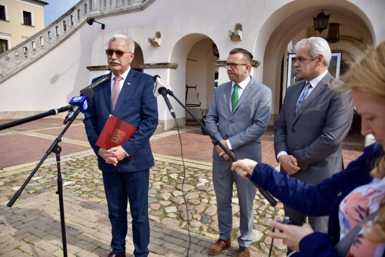 Rządowa pomoc dla samorządów z naszego regionu w ramach Funduszu Inwestycji Samorządowych [WIDEO]