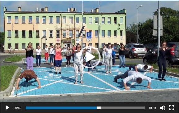 Urzędnicy robią pompki i przysiady. Gmina Zamość podjęła wyzwanie #Gaszyn Challenge [WIDEO]