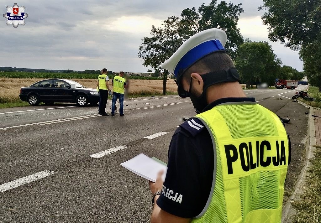 68 171854 Wypadek na DK-17. Droga do Lublina całkowicie zablokowana.