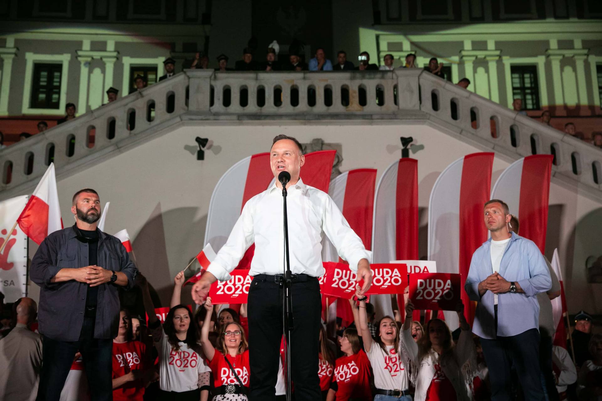 andrzej duda w zamosciu 66 Andrzej Duda prezydentem RP na drugą kadencję. PKW podała wyniki z prawie wszystkich komisji wyborczych.