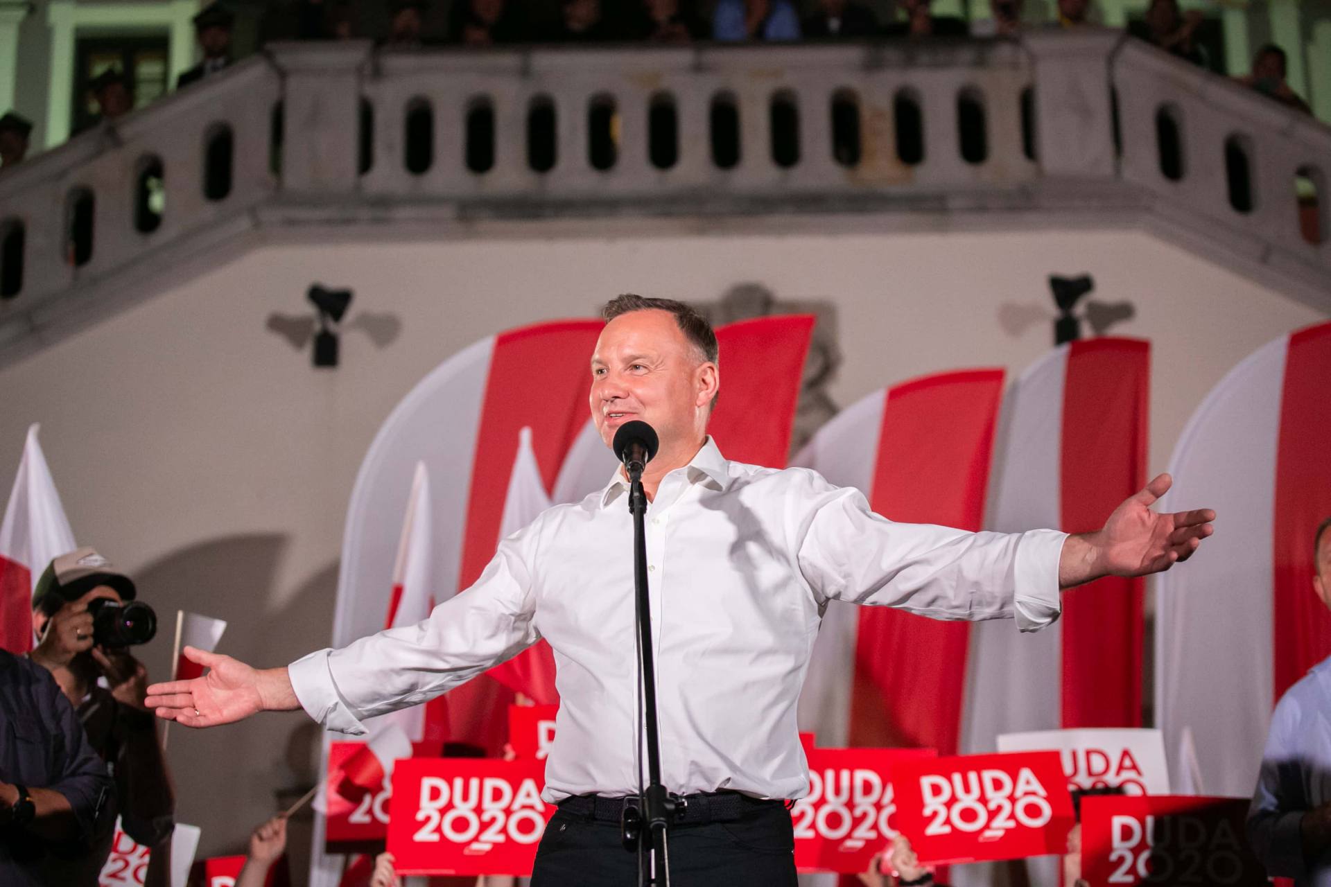 andrzej duda w zamosciu 70 Andrzej Duda prezydentem RP na drugą kadencję. PKW podała wyniki z prawie wszystkich komisji wyborczych.