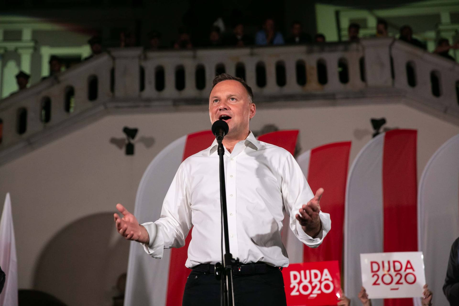 andrzej duda w zamosciu 74 Andrzej Duda prezydentem RP na drugą kadencję. PKW podała wyniki z prawie wszystkich komisji wyborczych.