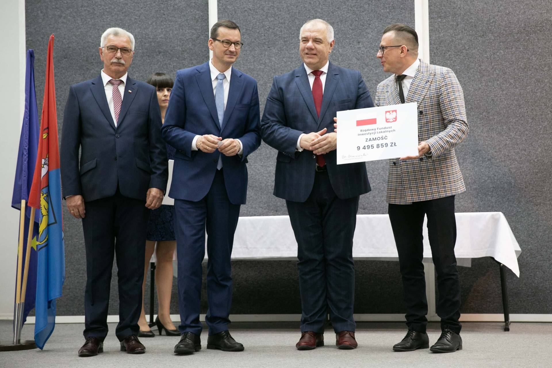 premier morawiecki w zamosciu 32 Premier Mateusz Morawiecki spotkał się z samorządowcami z Zamojszczyzny [ZDJĘCIA]