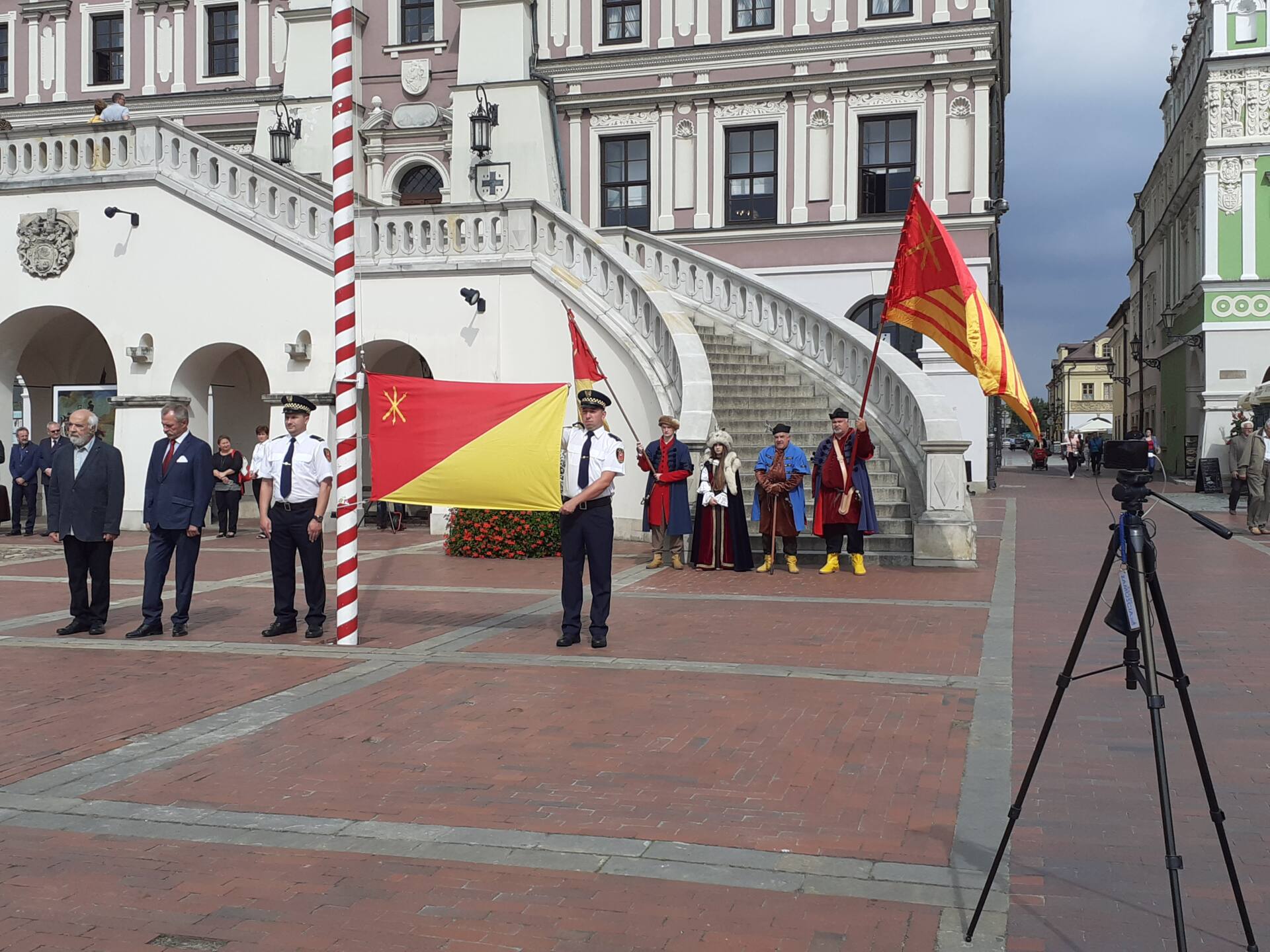 20200910 115510 Zamość świętował dziś 25. rocznicę uchwalenia flagi miejskiej