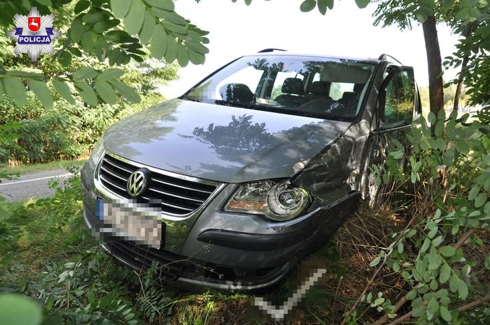 policja 1 Volkswagenem w forda mając ponad 3,5 promila