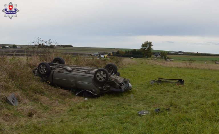 Tragiczny wypadek pod Zamościem. Zginął 17- letni pasażer.