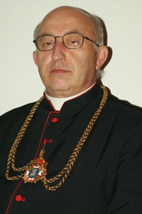 20201121220839 Zmarł ksiądz Leon Rogalski