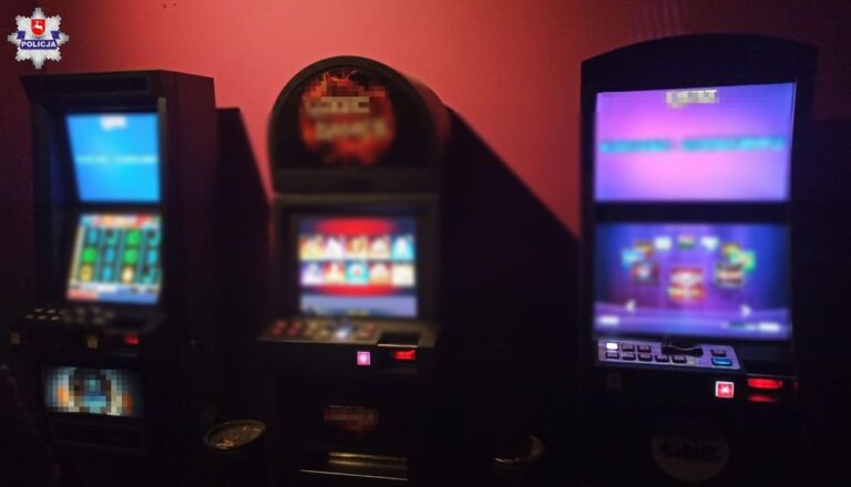 Policjanci zabezpieczyli nielegalne automaty do gier