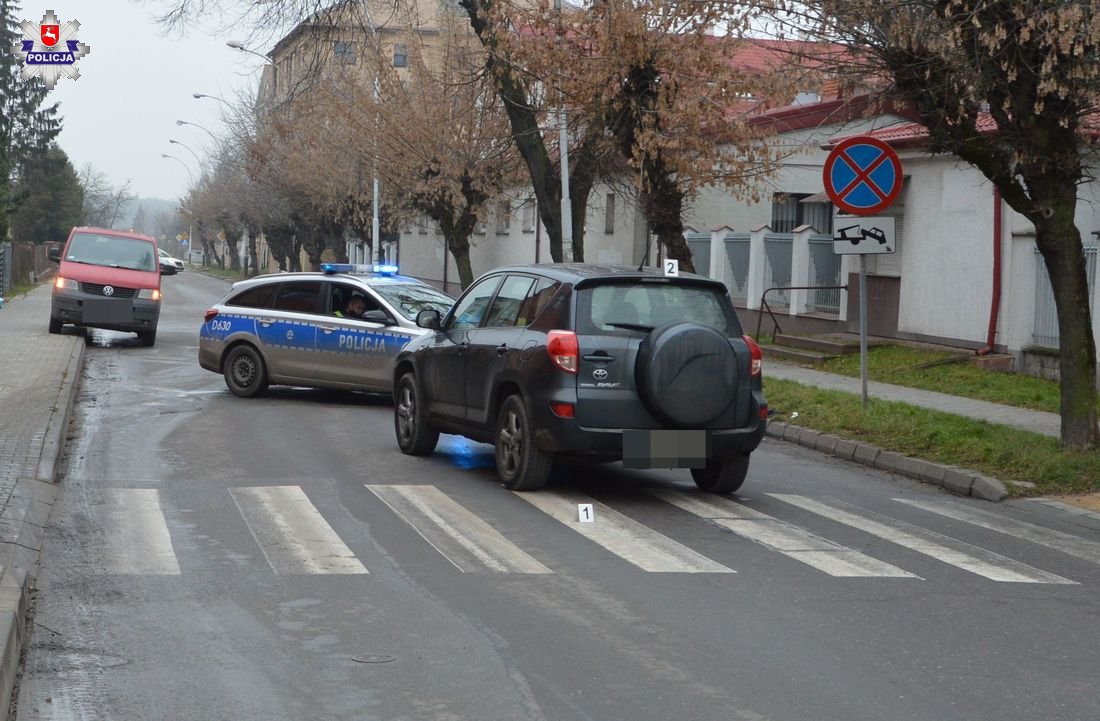 68 178601 Ulica Sienkiewicza i kolejny potrącony pieszy na przejściu dla pieszych