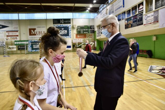 dsc 3986 Jubileuszowa Halówka z Mikołajem