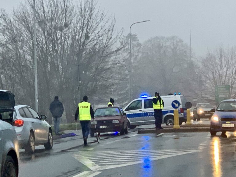 Z ostatniej chwili. Potrącenie “na pasach” (zdjęcia)