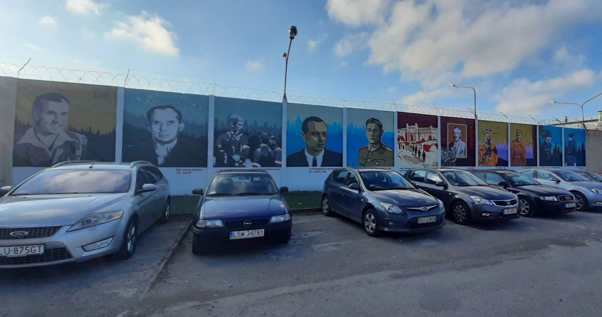 lublin 1 Na Lubelszczyźnie powstały 3 murale ku czci Żołnierzy Wyklętych. Jeden z nich w Zamościu