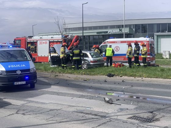 img 8294 UWAGA! Poważny wypadek na ul. Dzieci Zamojszczyzny. Ogromne utrudnienia! [ZDJĘCIA]