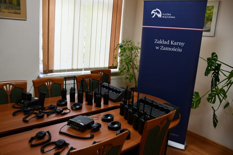 Radiostacje dla strażaków