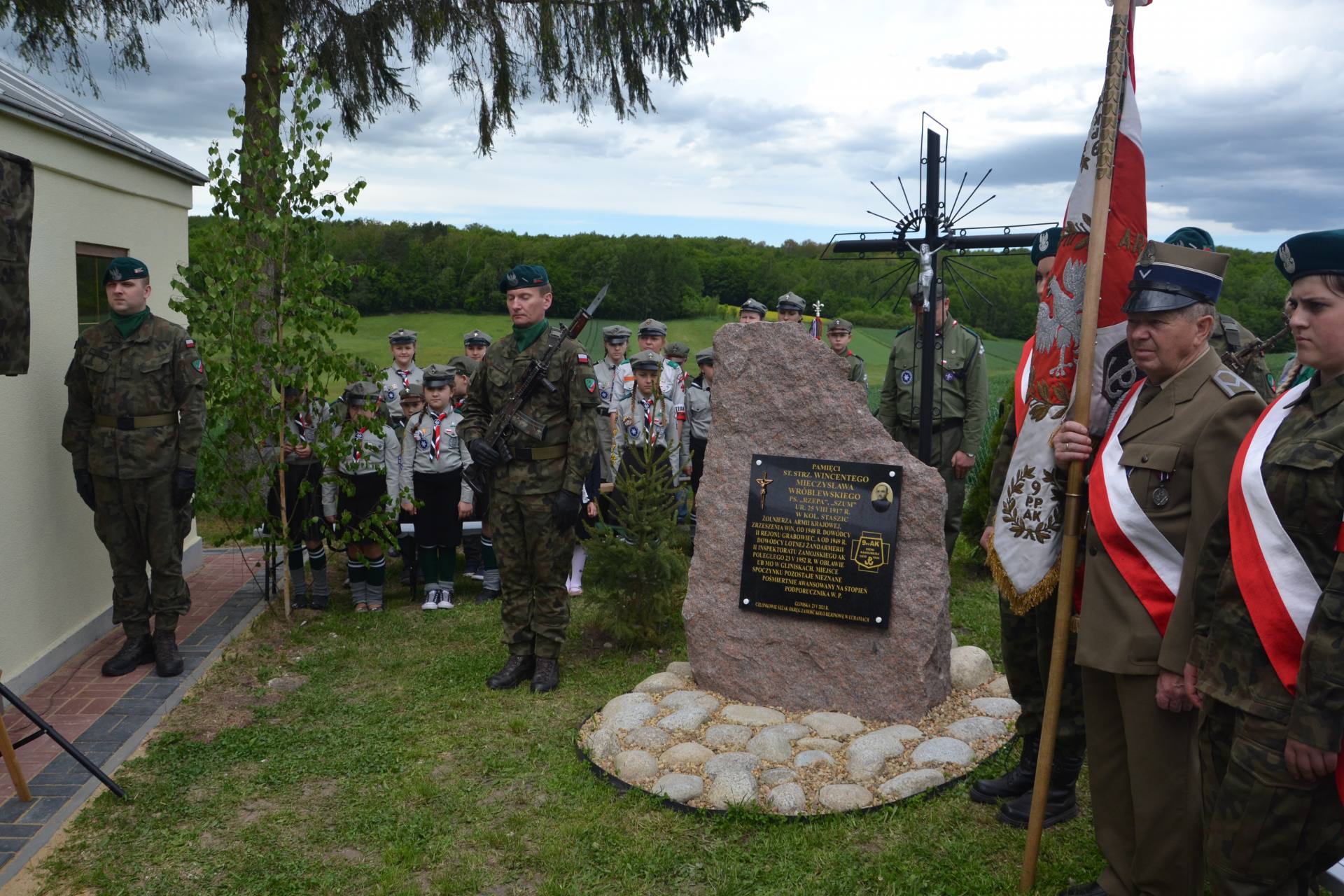 dsc 7375 Odsłonięcie pomnika poświęconego pamięci starszego strzelca Wincentego Mieczysława Wróblewskiego ps. „RZEPA”, „SZUM”