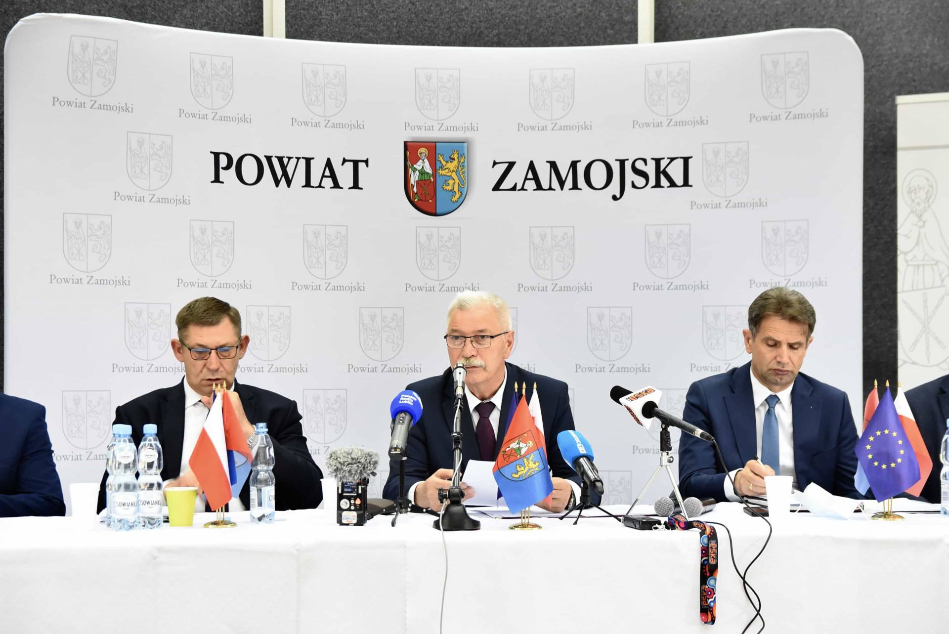 dsc 6028 Półmetek kadencji władz powiatu zamojskiego. Relacja z konferencji prasowej [FILM]