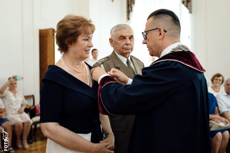 Jubileusz 50-lecia Pożycia Małżeńskiego dla 10-ciu par (zdjęcia)