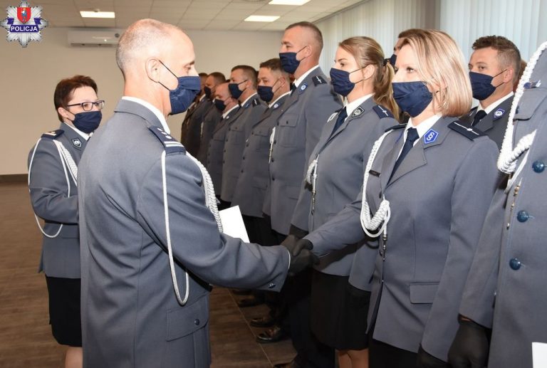 Obchody Święta Policji w Zamościu czyli czas awansów i wyróżnień