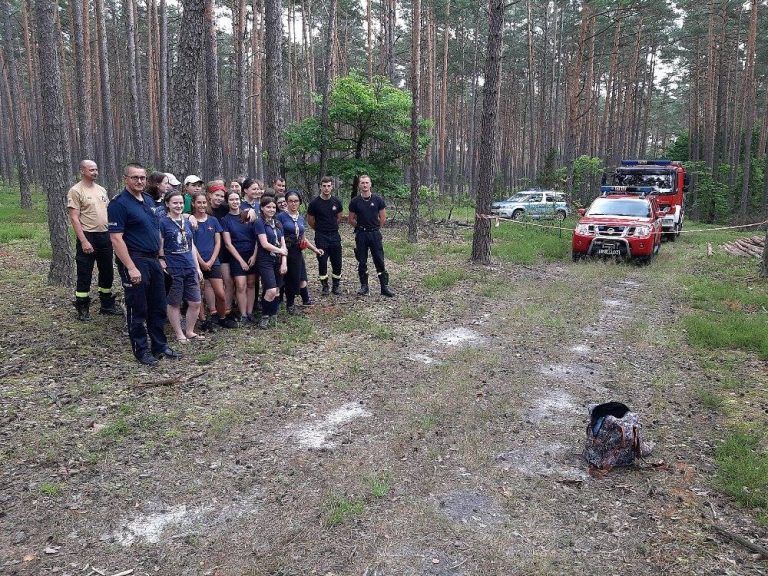 Zamojscy strażacy wizytowali obóz harcerski