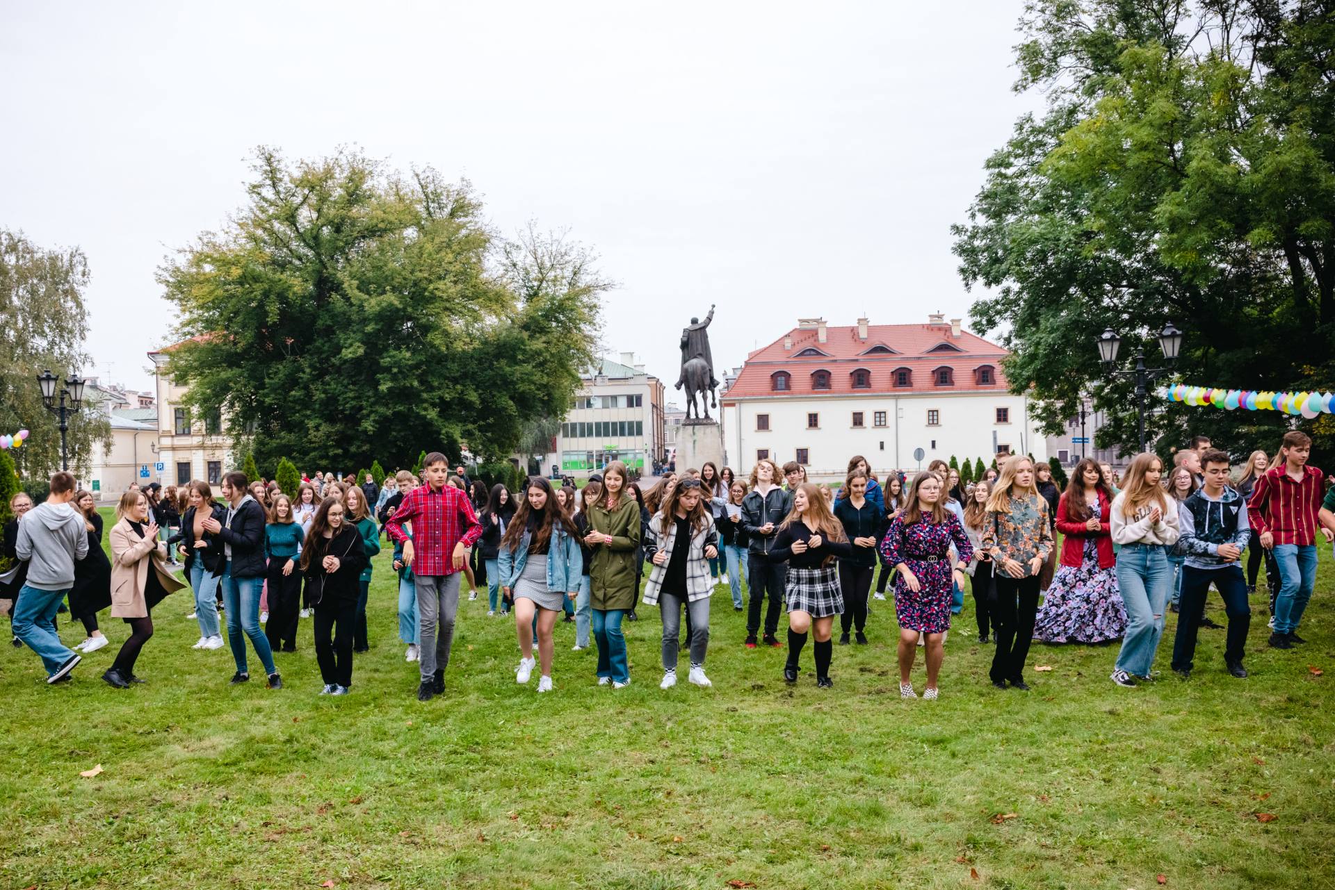 002 Niezwykły Dzień Chłopaka w I LO