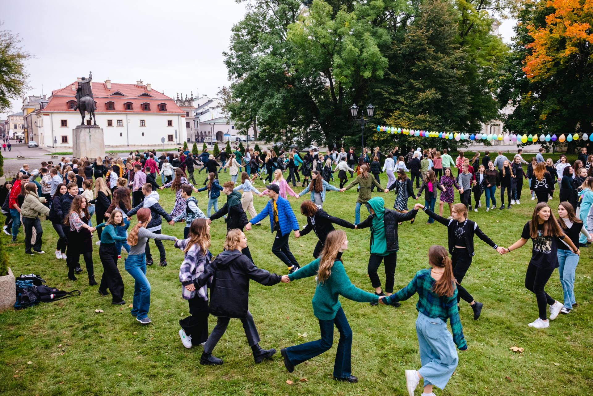 045 Niezwykły Dzień Chłopaka w I LO