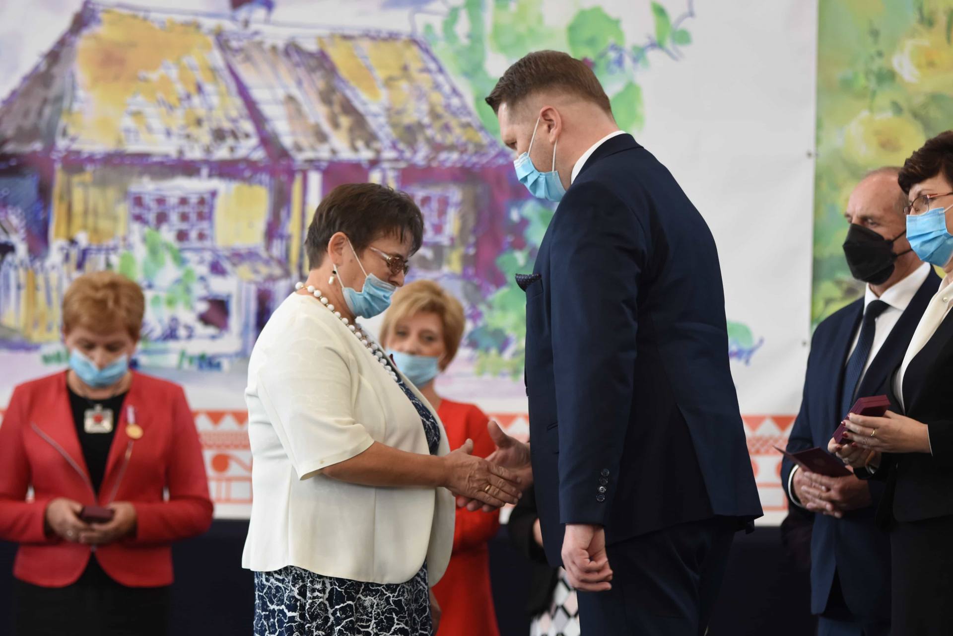 dsc 6936 Nauczyciele i pracownicy oświaty uhonorowani. Relacja z regionalnych obchodów Dnia Edukacji Narodowej.