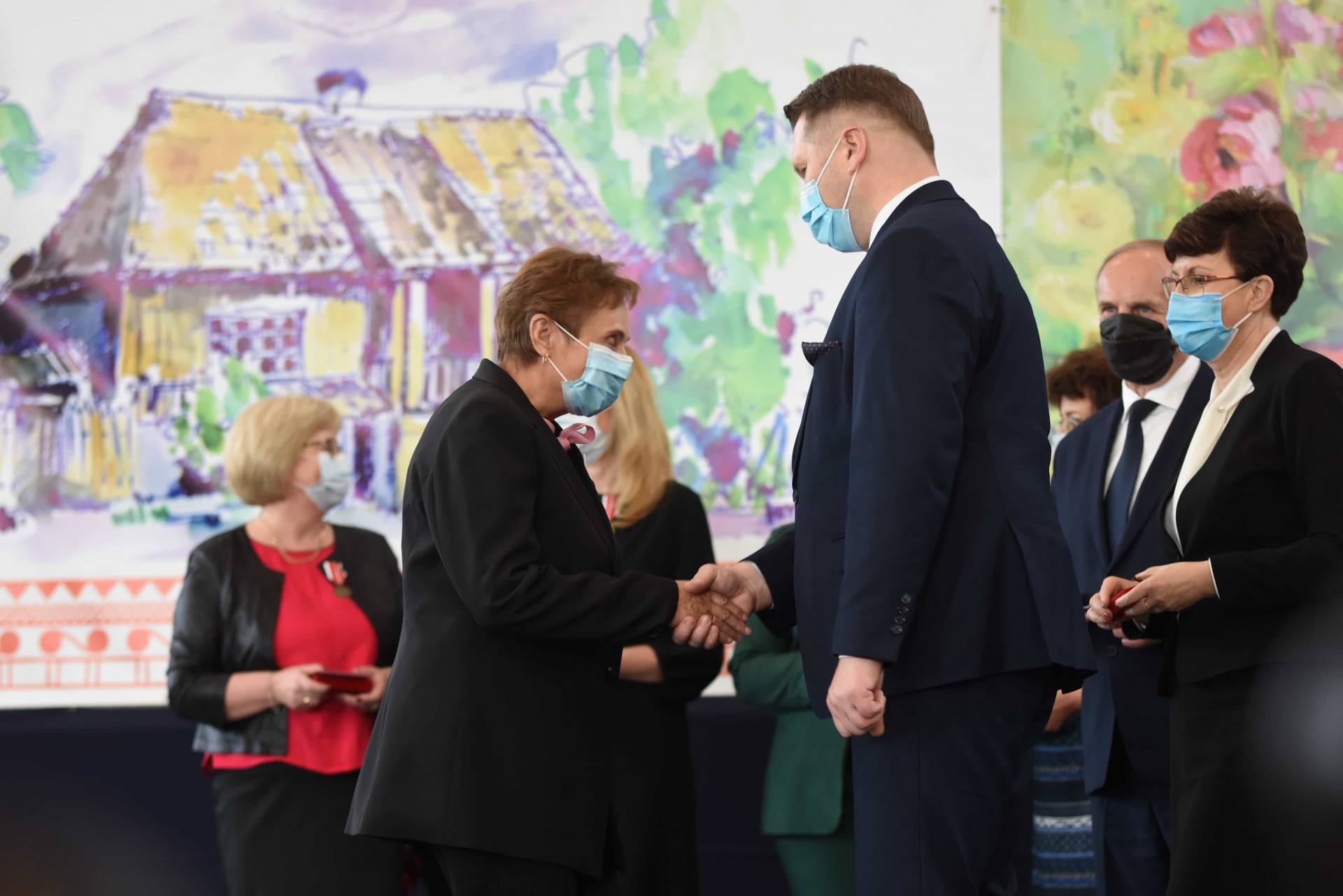 dsc 7031 Nauczyciele i pracownicy oświaty uhonorowani. Relacja z regionalnych obchodów Dnia Edukacji Narodowej.