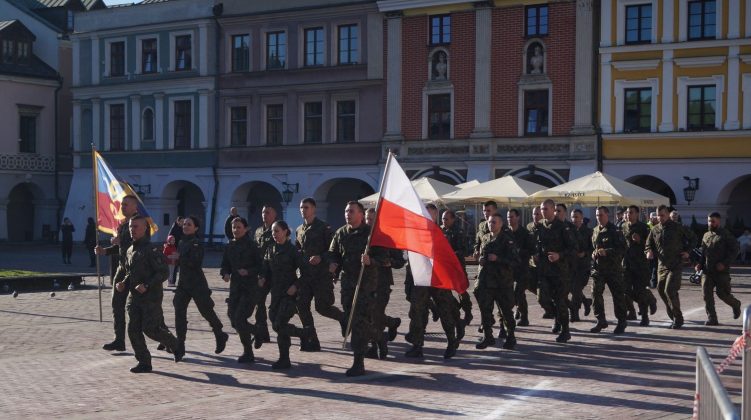 dsc03564 ZAMOŚĆ: Biegi Listopadowe z okazji Narodowego Święta Niepodległości