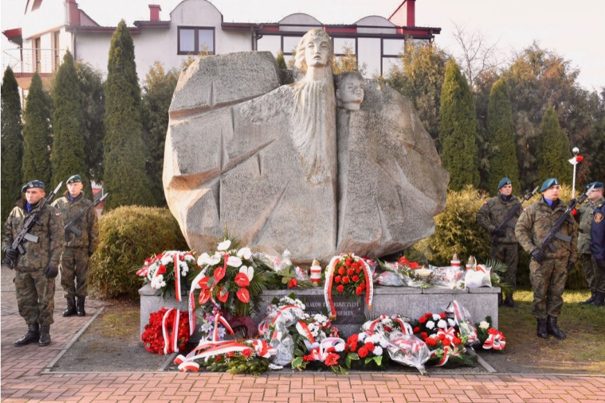 pomnik ZAMOŚĆ: Obchody 79. rocznicy wysiedleń Zamojszczyzny [PROGRAM]