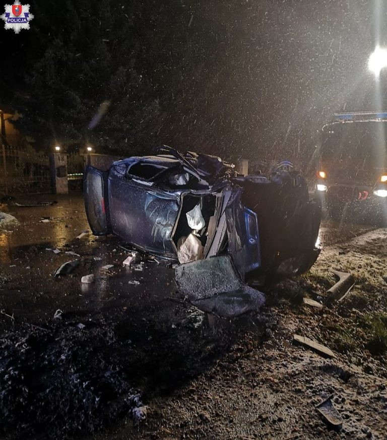 GM. STARY ZAMOŚĆ: Pijany 21-latek wypadł z drogi i dachował.