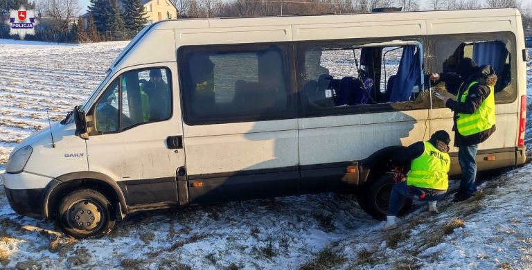 Kierowca Tir-a doprowadził do wypadku busa i uciekł z miejsca wypadku. 8 osób w szpitalu