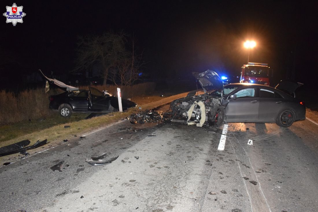 68 198143 Lipsko: Śmiertelny wypadek z udziałem Mercedesa i Skody