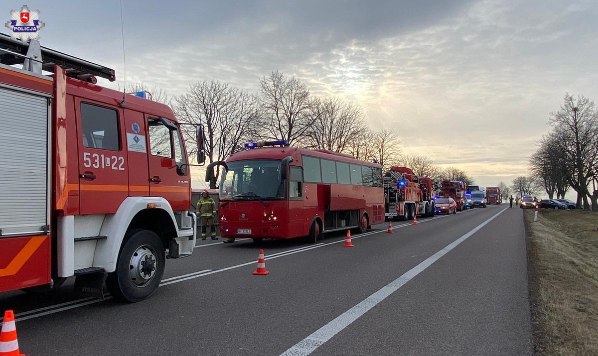 68 198370 Wypadek autobusu z uchodźcami. 73 osoby podróżowały do Warszawy