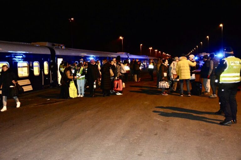 W trzecim pociągu do Bortatycz przyjechało 2370 ukraińskich uchodźców