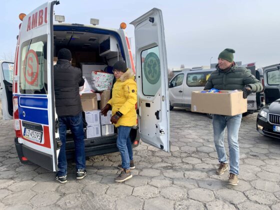 img 6781 Kilkanaście ton darów i karetka pogotowia dotarły do Żółkwi w Ukrainie