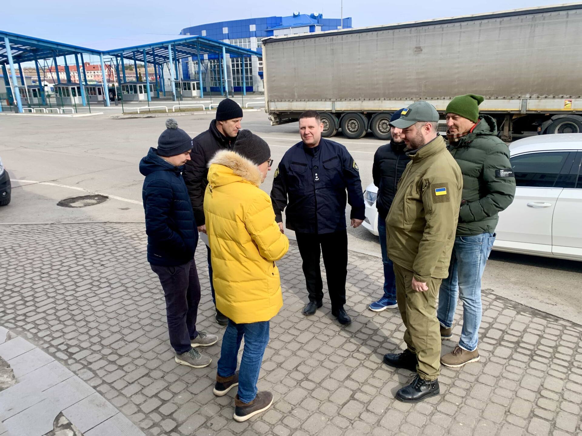 img 6829 Kilkanaście ton darów i karetka pogotowia dotarły do Żółkwi w Ukrainie