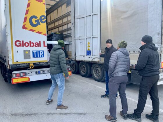 img 6860 Kilkanaście ton darów i karetka pogotowia dotarły do Żółkwi w Ukrainie