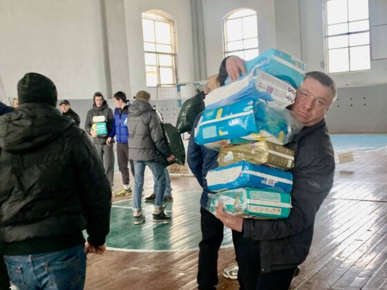 img 6918 Kilkanaście ton darów i karetka pogotowia dotarły do Żółkwi w Ukrainie