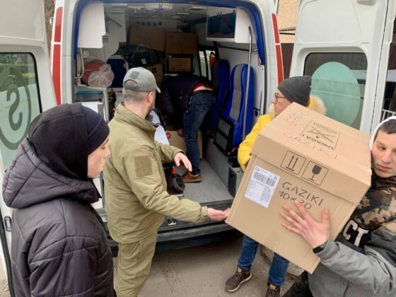 img 7029 Kilkanaście ton darów i karetka pogotowia dotarły do Żółkwi w Ukrainie