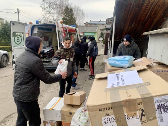 img 7031 Kilkanaście ton darów i karetka pogotowia dotarły do Żółkwi w Ukrainie